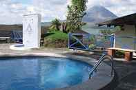 Swimming Pool Arenal Vista Lodge