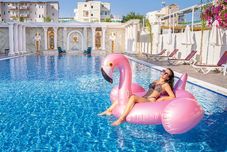 スイミングプール Akdora Resort & Spa Hotel