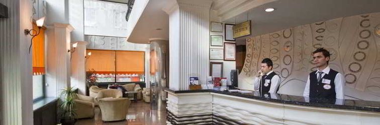 ロビー Buyuk Velic