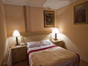 寝室 4 Buyuk Velic