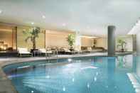 Swimming Pool Sheraton Istanbul Levent