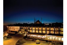 外部的 Kalyon Hotel