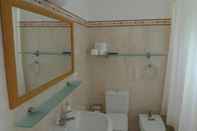 In-room Bathroom Senhora da Rocha