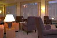 Lobi Holiday Inn Munich - Schwabing