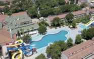 Swimming Pool 2 Master Family Club Hotel