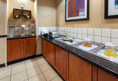 レストラン 4 La Quinta Inn Thousand Oaks Newbury Park