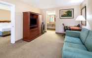 Kamar Tidur 4 La Quinta Inn Thousand Oaks Newbury Park