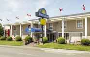 Others 5 Days Inn by Wyndham Vancouver Metro