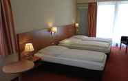 Bedroom 5 Europark Hotel International