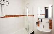 Toilet Kamar 7 Ibis Styles London Walthamstow