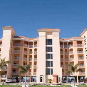 Surf Beach Treasure Island Resort 1, 酒店 埃克德学院