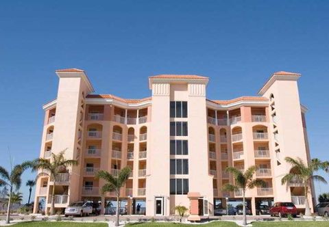 Others Surf Beach Treasure Island Resort