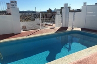 Swimming Pool Apartments AR Dalia