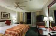 Bedroom 2 Harbour Towers Hotel & Suites