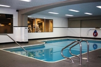 Swimming Pool Harbour Towers Hotel & Suites