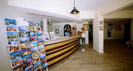 ロビー 2 Melissa Kleopatra Beach