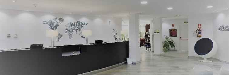 Lobby B&B Hotel Madrid Pinar de las Rozas