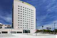 ภายนอกอาคาร B&B Hotel Madrid Aeropuerto T4