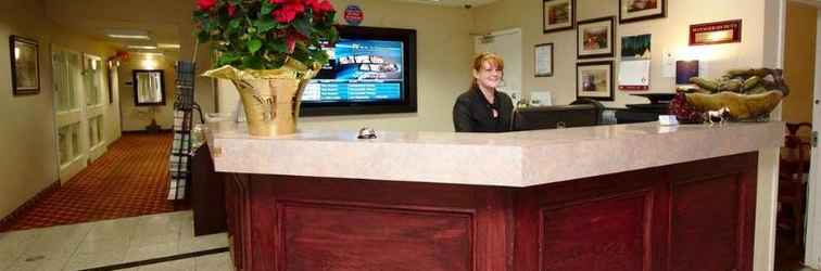 Lobby Rodeway Inn & Suites Chutes du Niagara