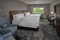 Bedroom Four Points by Sheraton Chicago Schaumburg