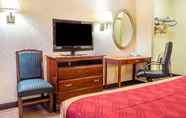 Kamar Tidur 6 Red Carpet Inn Philadelphia Airport