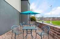 Common Space La Quinta by Wyndham New Cumberland-Harrisburg