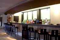 Bar, Kafe, dan Lounge Gardenia