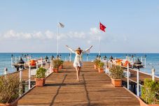 Common Space Sunrise Resort Hotel