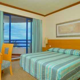 NEXT1 , 飯店丰沙尔