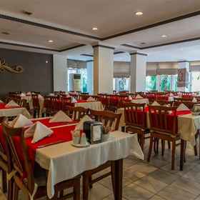 Orfeus Armin Ex Nergos Garden1 , 飯店Beşkonak Bucağı