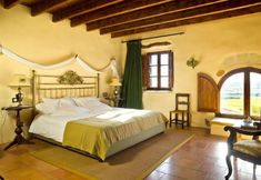 Others 2 La Reserva Rotana