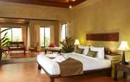 Bedroom 7 Circle Phuket Resort & Spa (f.Thiwa Ratri)