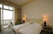 Bedroom 7 Hôtel du Grand Lac Excelsior