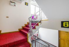 其他 5 870 12 PM Bangkok