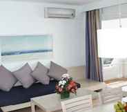 Kamar Tidur 4 Ferrera Beach