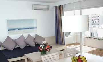 Kamar Tidur 4 Ferrera Beach