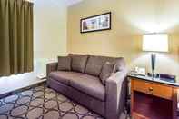 Ruang Umum Comfort Inn Sudbury