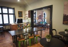 อื่นๆ 3 Glenferrie Lodge