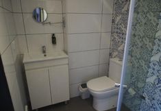 อื่นๆ 2 Glenferrie Lodge