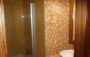 Toilet Kamar 3 Praia Sol