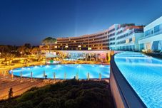 游泳池 Zeynep Hotel