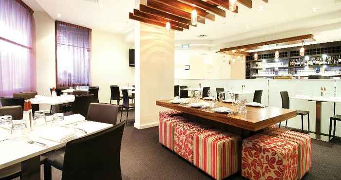 Restoran Naumi Studio Hotel Sydney