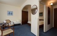 Bilik Tidur 2 Tulip Inn Vienna Thueringer Hof