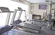 Fitness Center 5 Regent Beach Resort Jumeirah