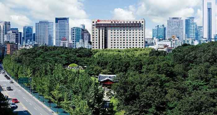 Nearby View and Attractions Ramada by Wyndham Seoul