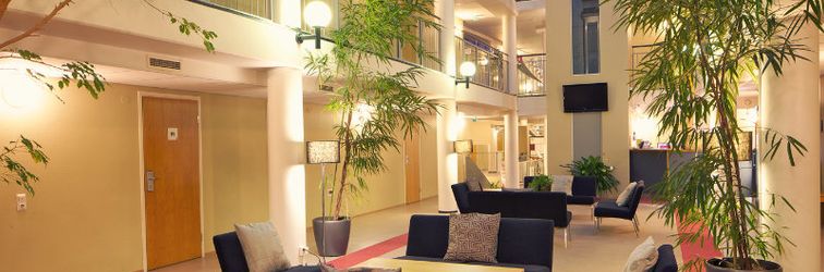 Lobby Hellsten Espoo