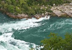 อื่นๆ 2 River Rapids Inn