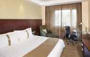 Kamar Tidur 3 Holiday Inn Downtown Beijing