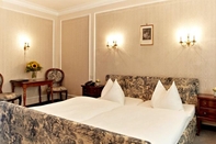 Bedroom Savoy Garni