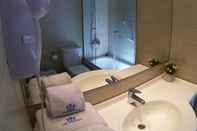 In-room Bathroom Concord Callao By Recoleta Apartments